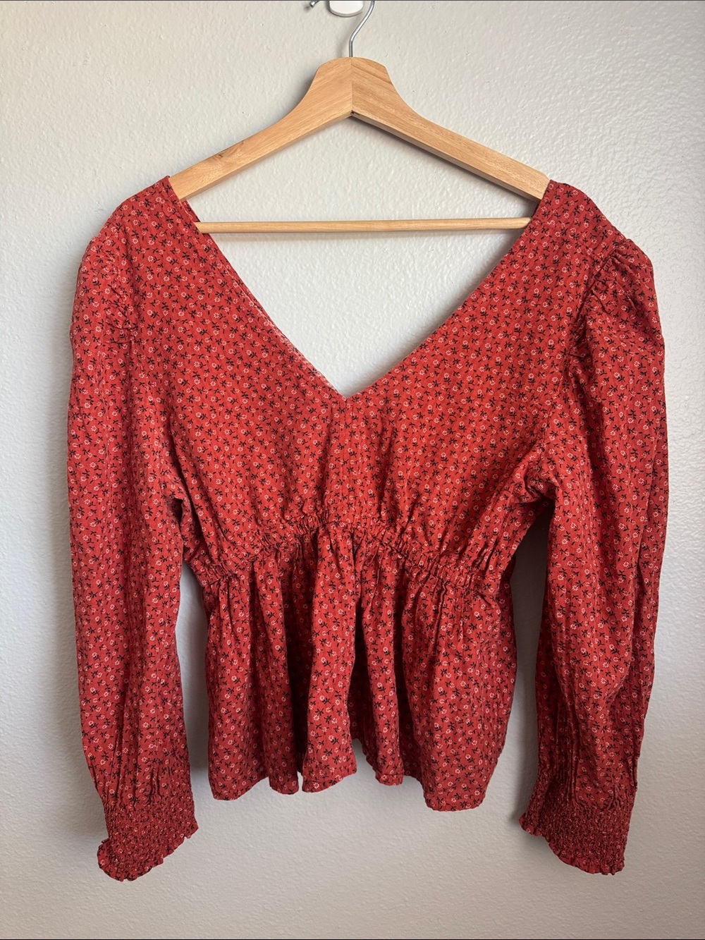 Madewell Red Floral V-Neck Peplum Blouse